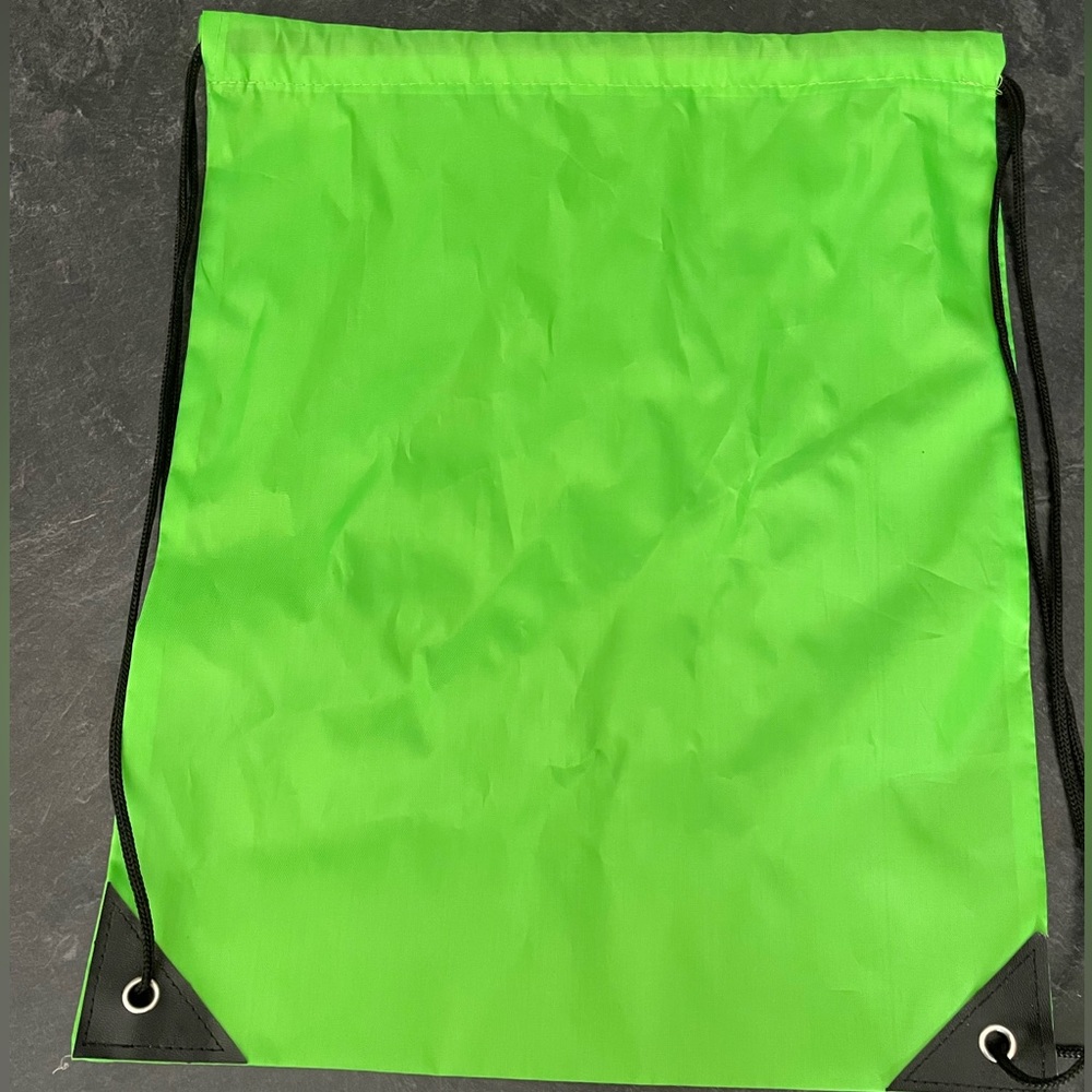 🔥 5/$25 - Drawstring backpack - Picture 2 of 2